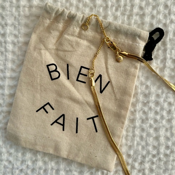 Madewell Herringbone Chain Necklace - Picture 2 of 5